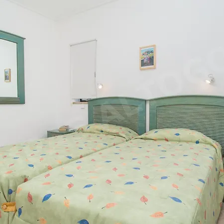 아파트 Pampas Altogolfe 2 Bedroom 포티마오
